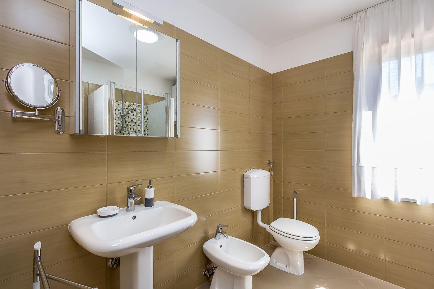 Neu Renovierte Ferienwohnung Mit Klima, Wlan, Terrasse Und Grill Pula Exterior photo