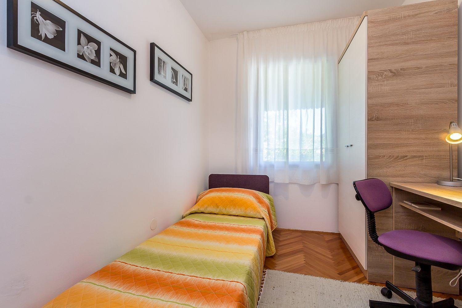 Neu Renovierte Ferienwohnung Mit Klima, Wlan, Terrasse Und Grill Pula Exterior photo